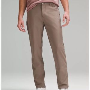 Lululemon ABC Classic-Fit 5 Pocket Pant 32"
Warpstreme